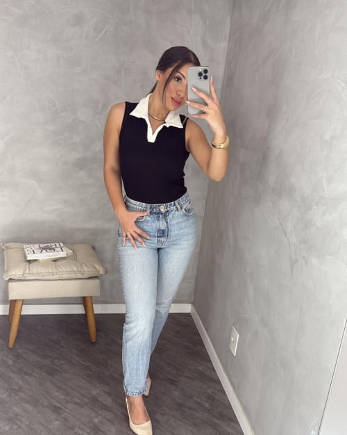 BLUSA CANELADA BICOLOR PRETA